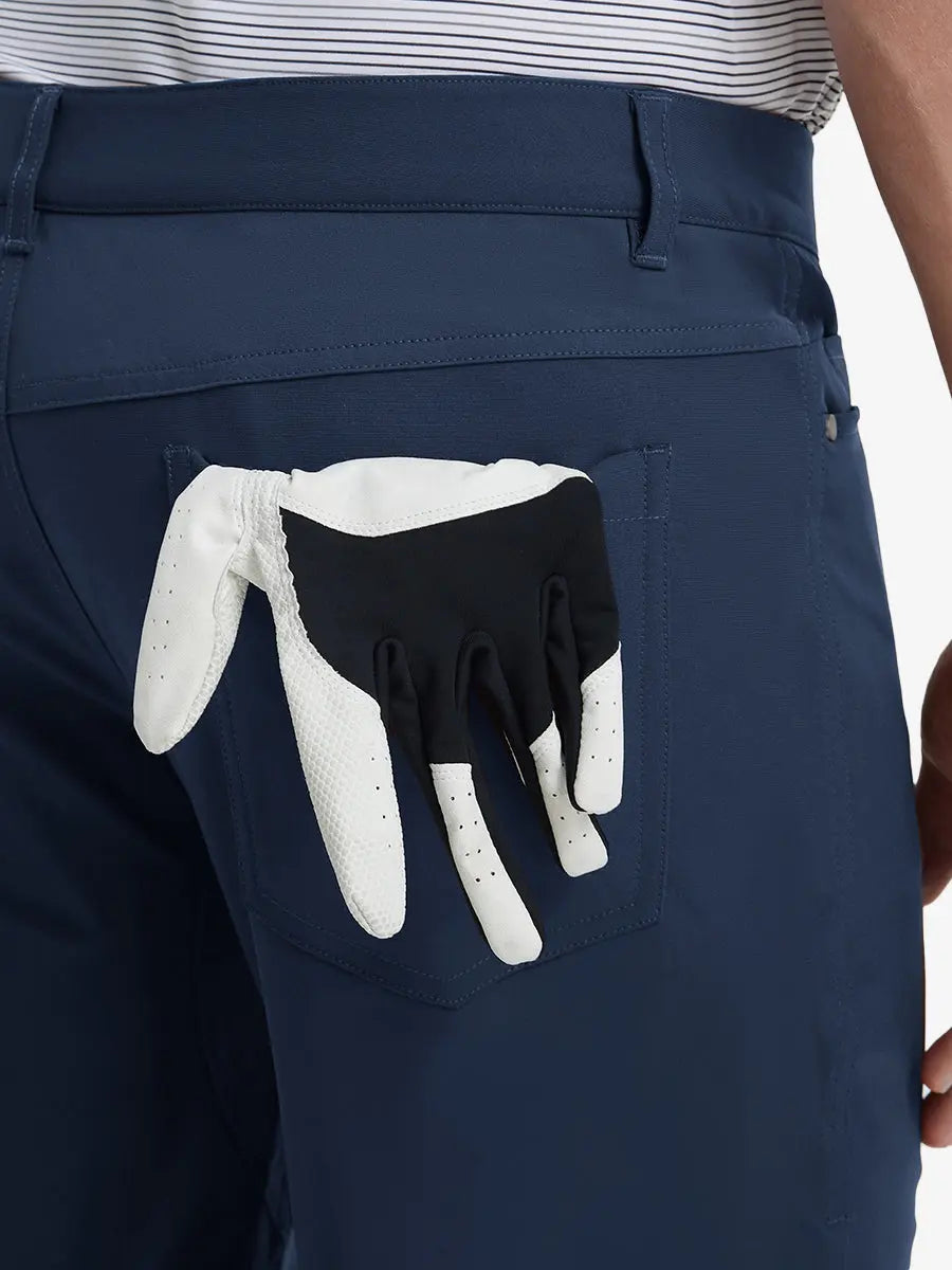 Back pocket with glove in Stretch Plain Everyday Pants, functional and relaxed – NAVY