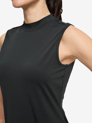 Tops de golf sin mangas con cuello simulado y tecnología de absorción de humedad para mujer
