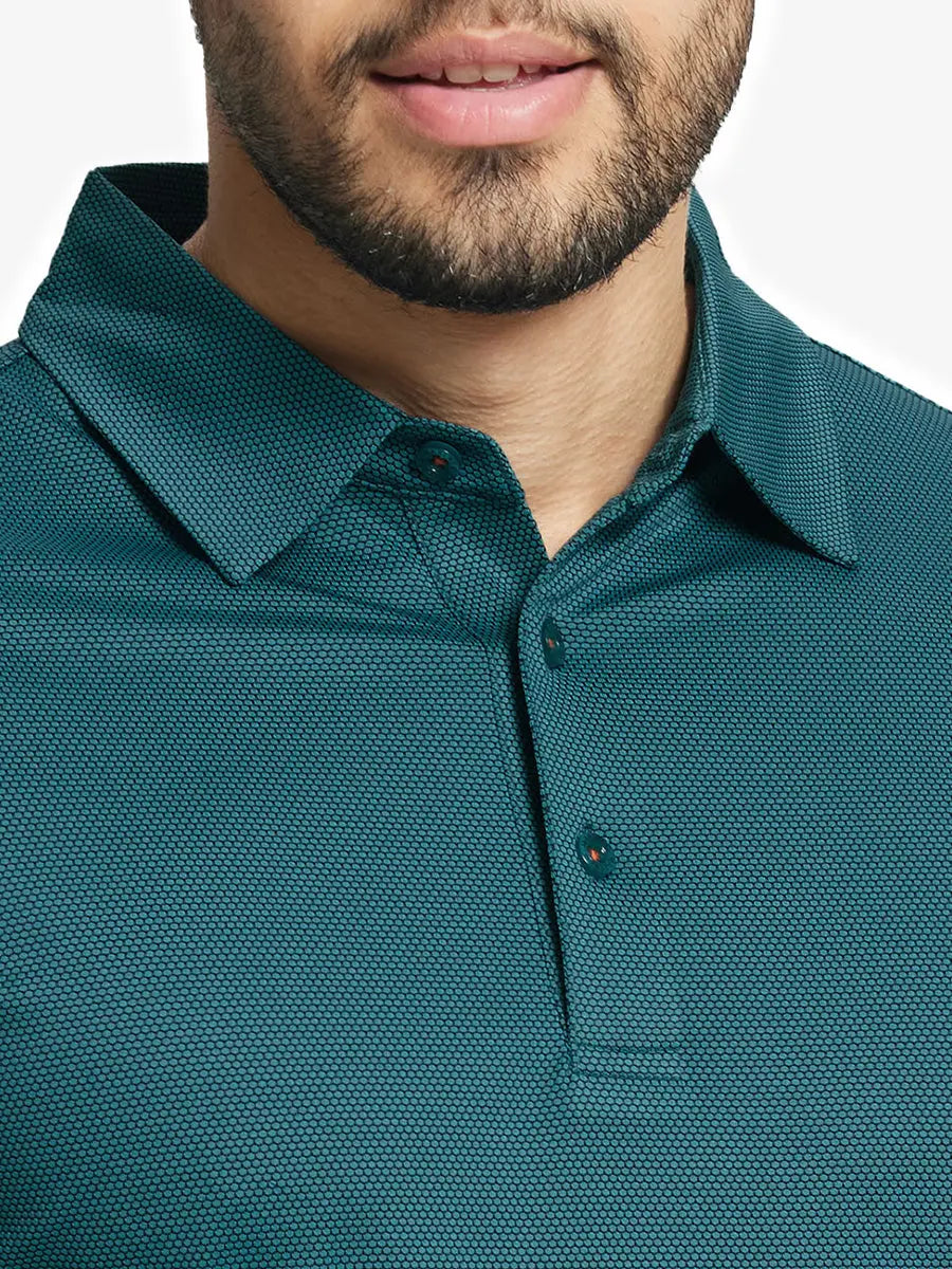 Close-up front view from nose to chest wearing TURQUOISE Performance Ananas Jacquard Polo